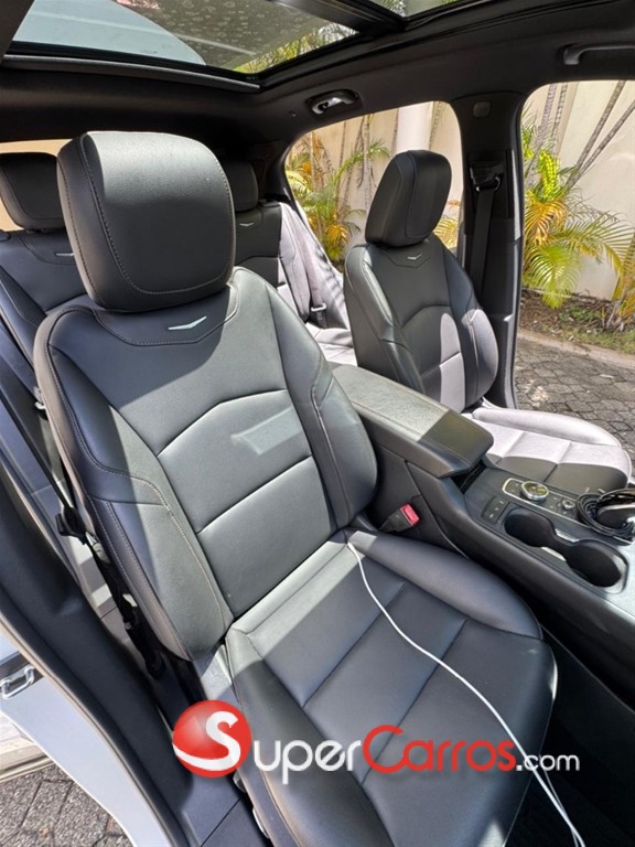 2021 Cadillac XT4 — foto 11 / 12