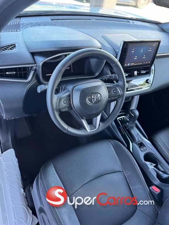 2025 Toyota Corolla Cross Hibrid — foto 11 / 11