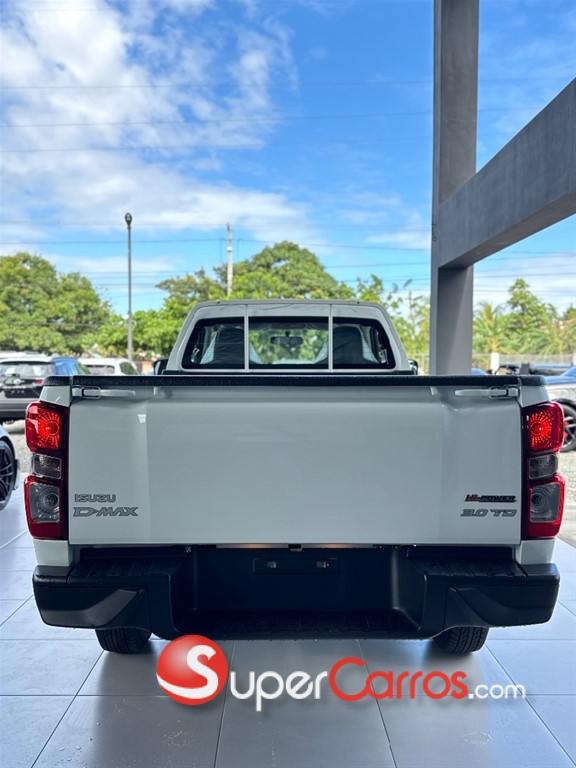 2026 Isuzu DMAX — foto 4 / 6