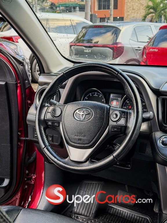 2018 Toyota RAV4 Limited — foto 5 / 12