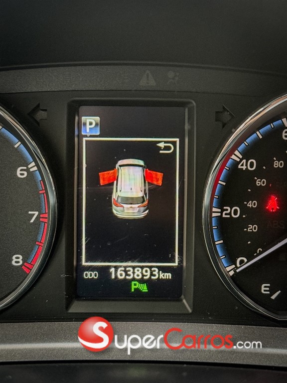 2018 Toyota RAV4 Limited — foto 6 / 12