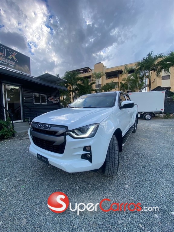 2024 Isuzu DMAX