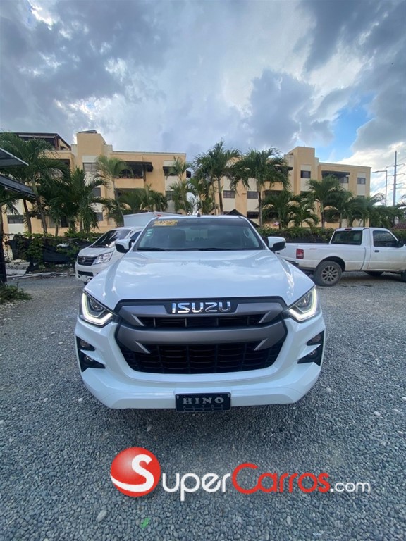 2024 Isuzu DMAX — foto 9 / 11