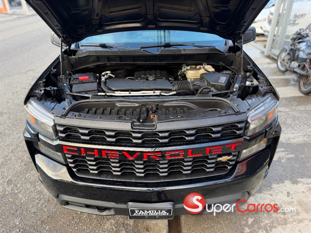 2020 Chevrolet Silverado Custom — foto 10 / 11