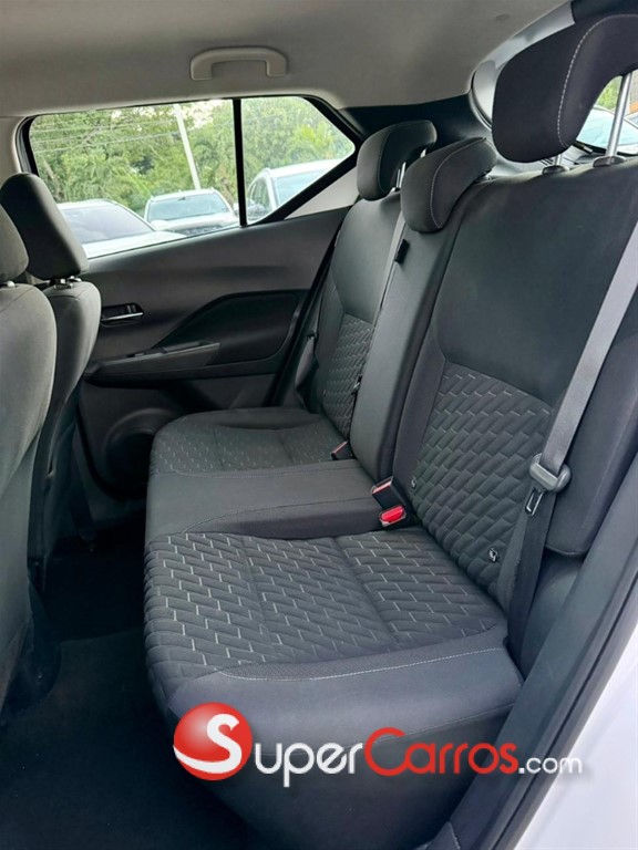 2023 Nissan Kicks — foto 9 / 11