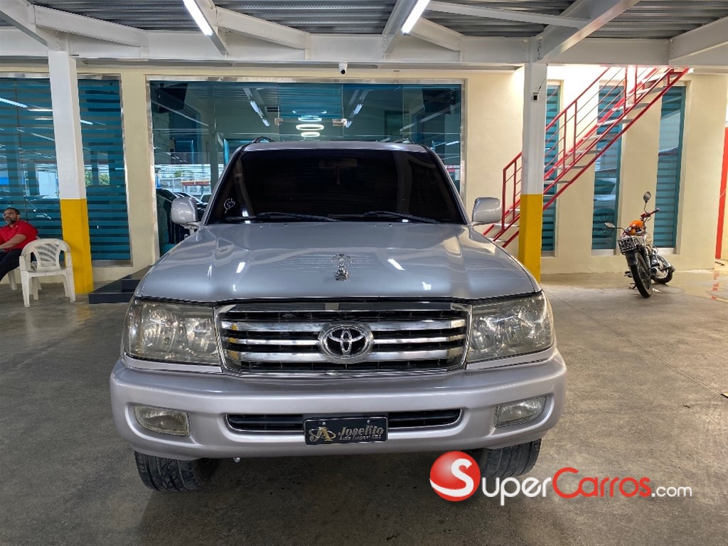2003 Toyota Land Cruiser VX — foto 2 / 11