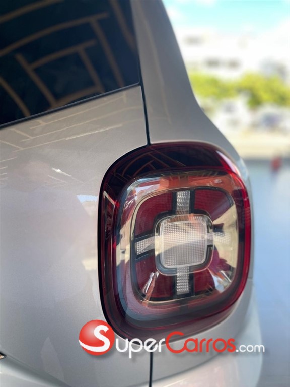 2023 Renault Duster Intense — foto 8 / 12