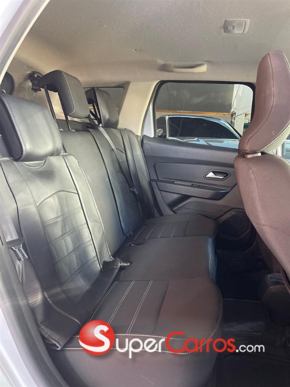 2023 Renault Duster Intense — foto 9 / 12