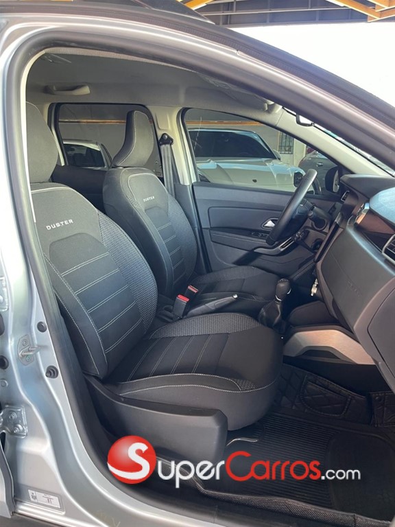 2023 Renault Duster Intense — foto 10 / 12