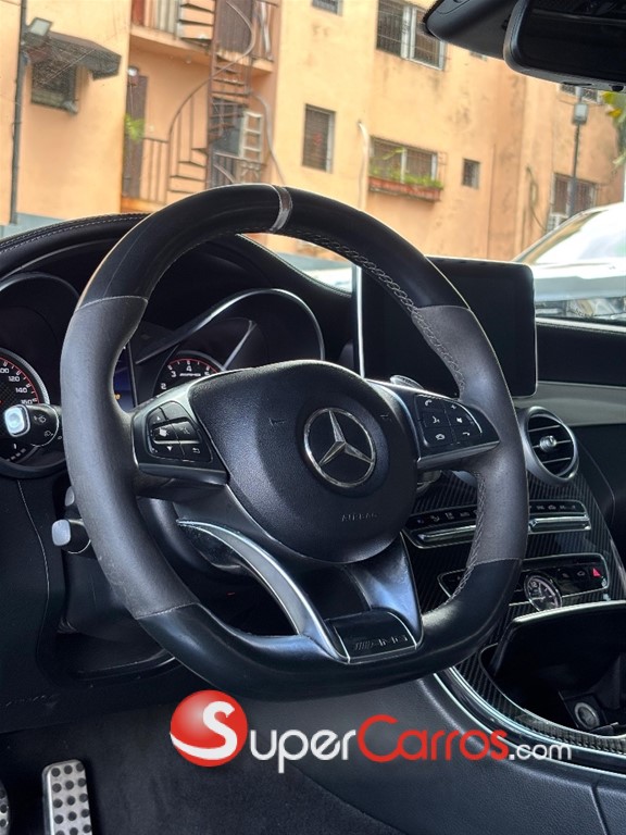 2018 Mercedes-Benz Clase C 63 AMG — foto 4 / 8
