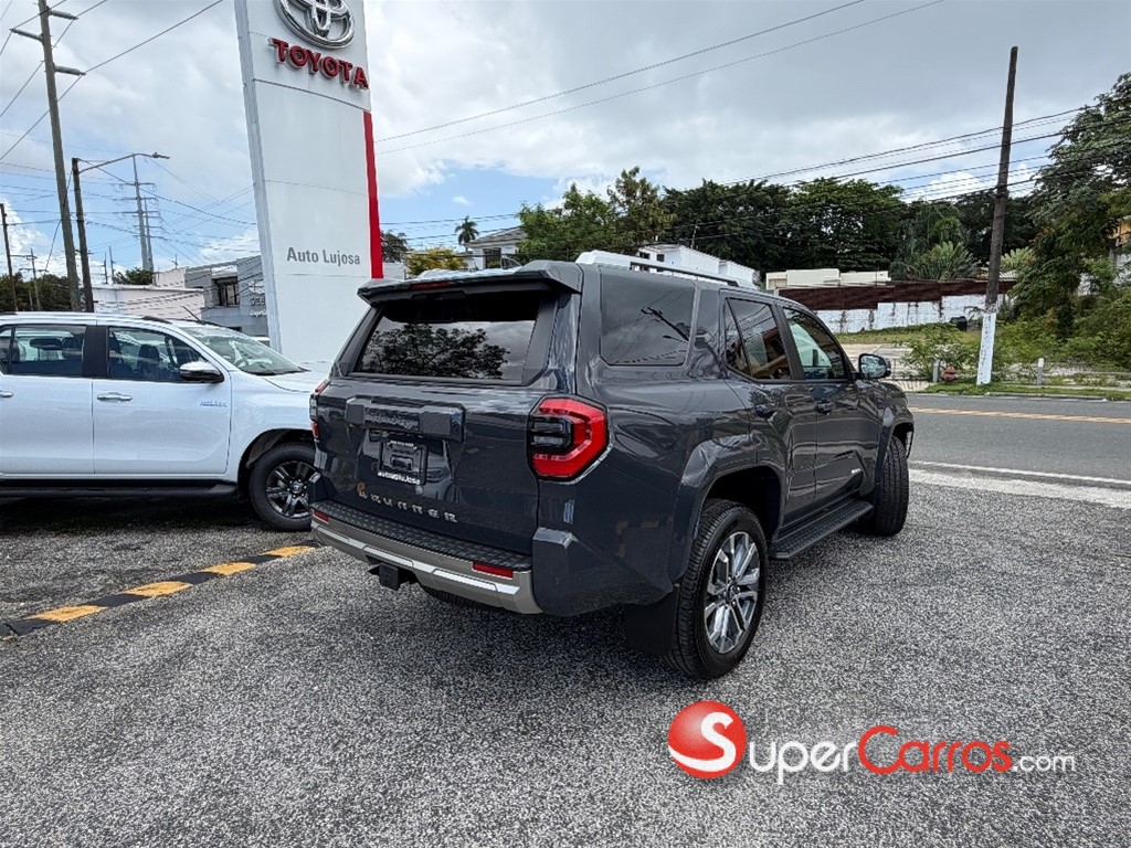 2027 Toyota 4 Runner Limited — foto 4 / 12