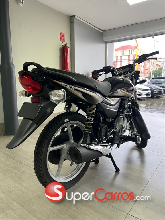 2026 Bajaj Platina 100 — foto 2 / 4