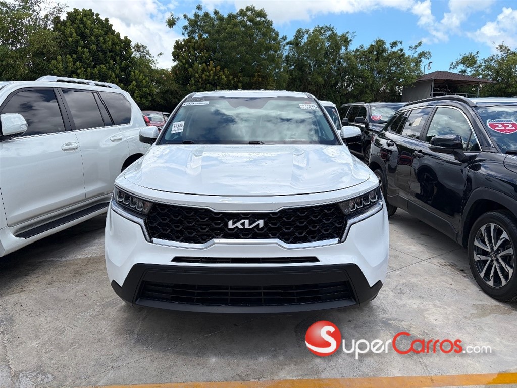 2023 Kia Sorento LX — foto 2 / 9