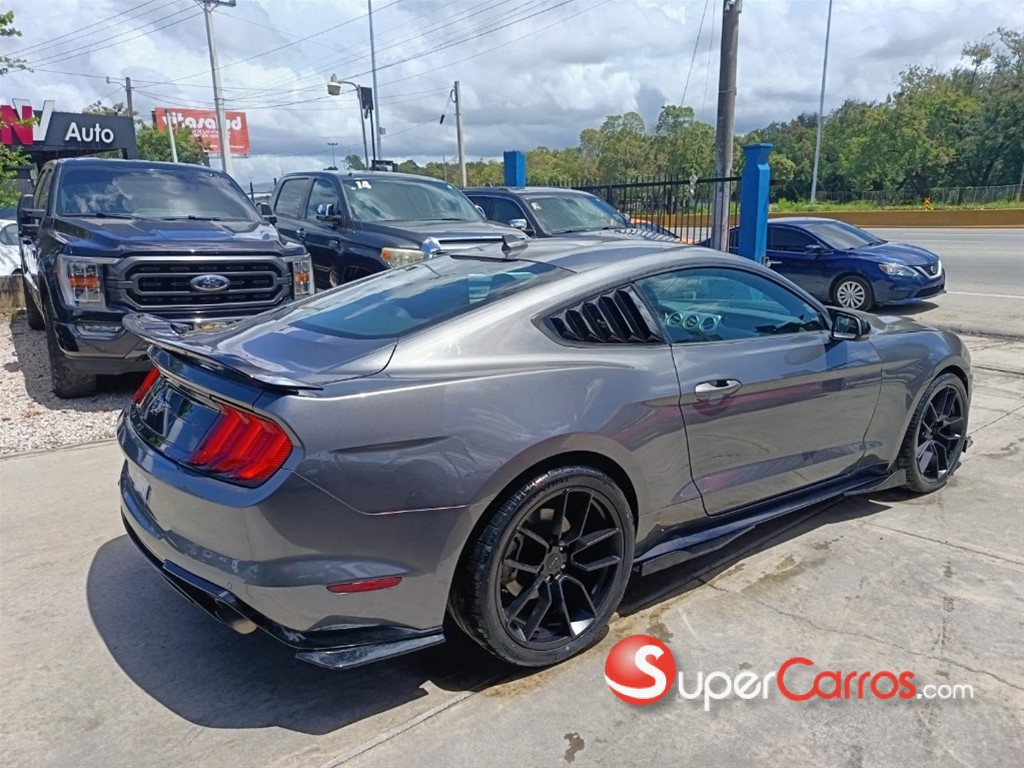 2022 Ford Mustang Ecoboost — foto 6 / 11