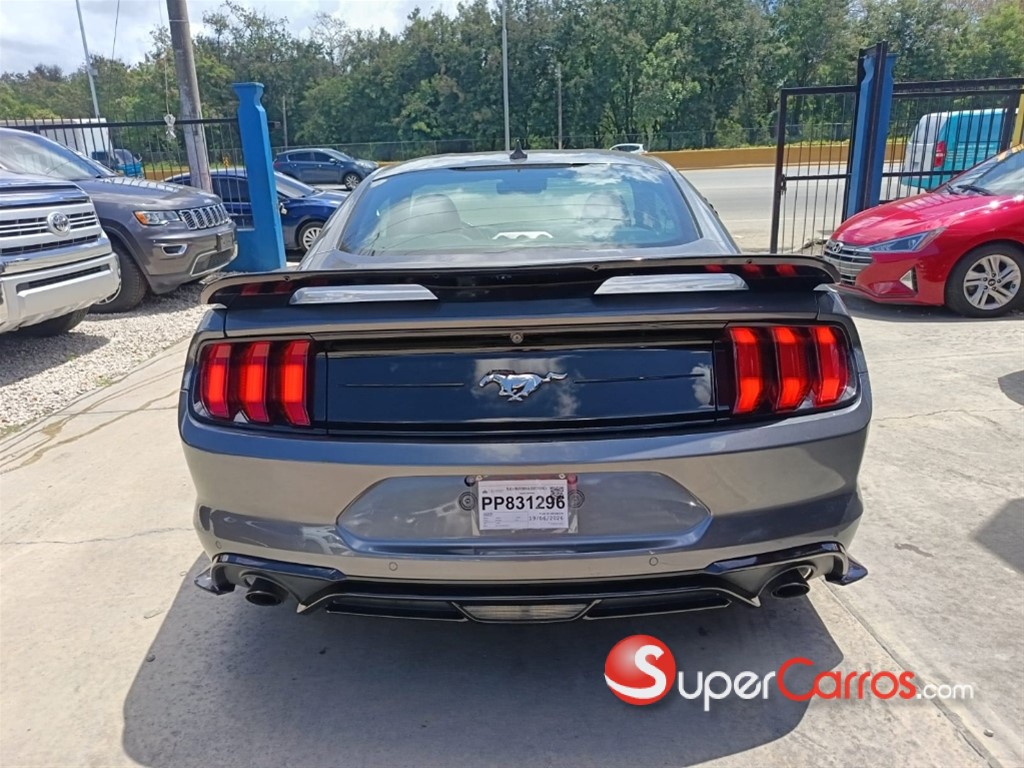 2022 Ford Mustang Ecoboost — foto 7 / 11