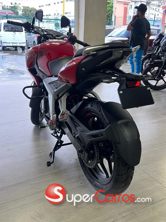 2025 Bajaj Pulsar — foto 5 / 9