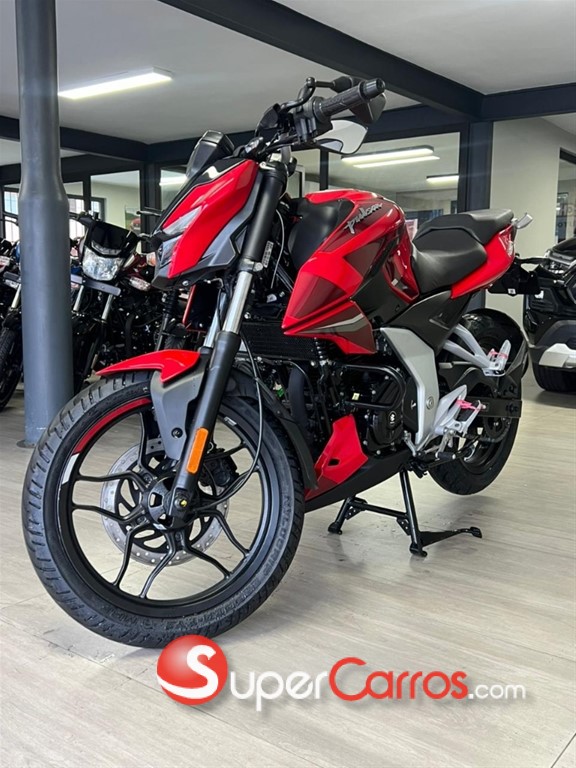 2025 Bajaj Pulsar — foto 6 / 9