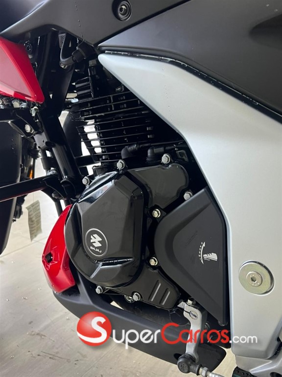 2025 Bajaj Pulsar — foto 7 / 9