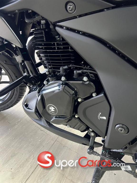2025 Bajaj Pulsar — foto 2 / 10