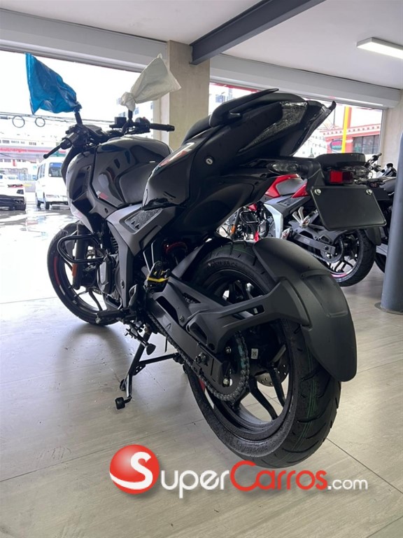 2025 Bajaj Pulsar — foto 5 / 10