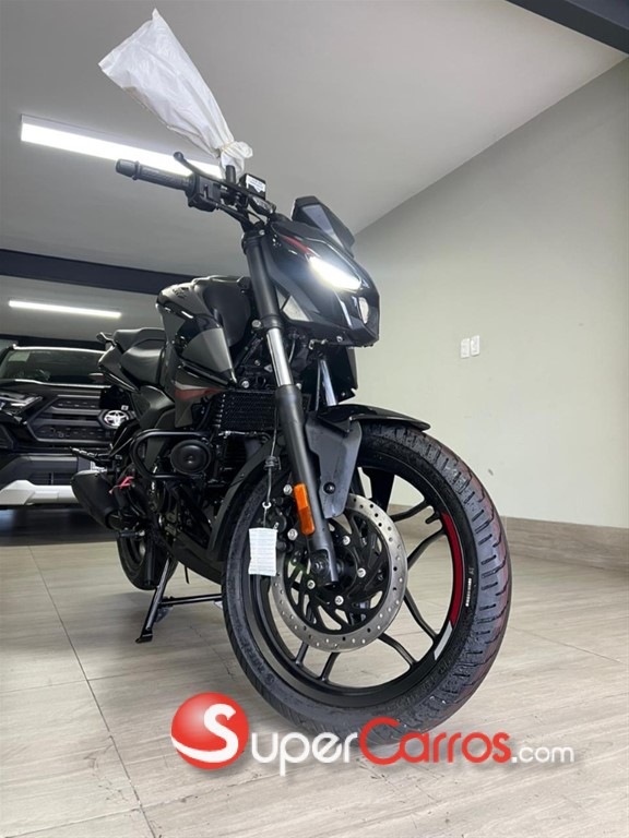 2025 Bajaj Pulsar — foto 8 / 10