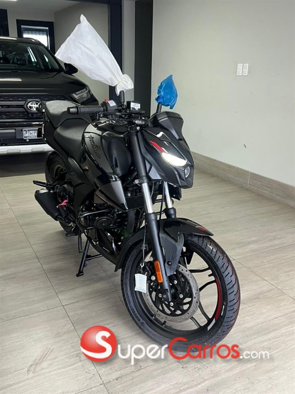 2025 Bajaj Pulsar — foto 9 / 10