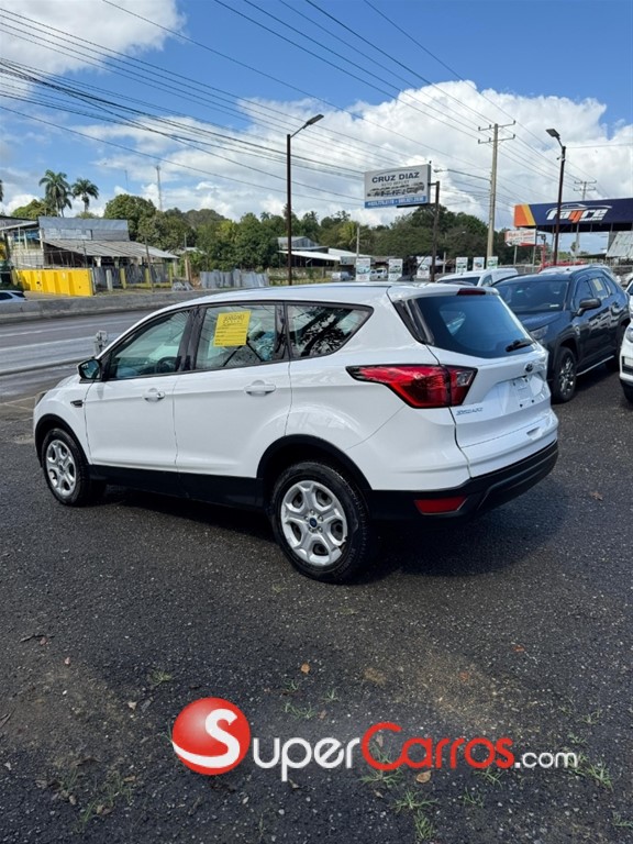 2019 Ford Escape S — foto 5 / 11