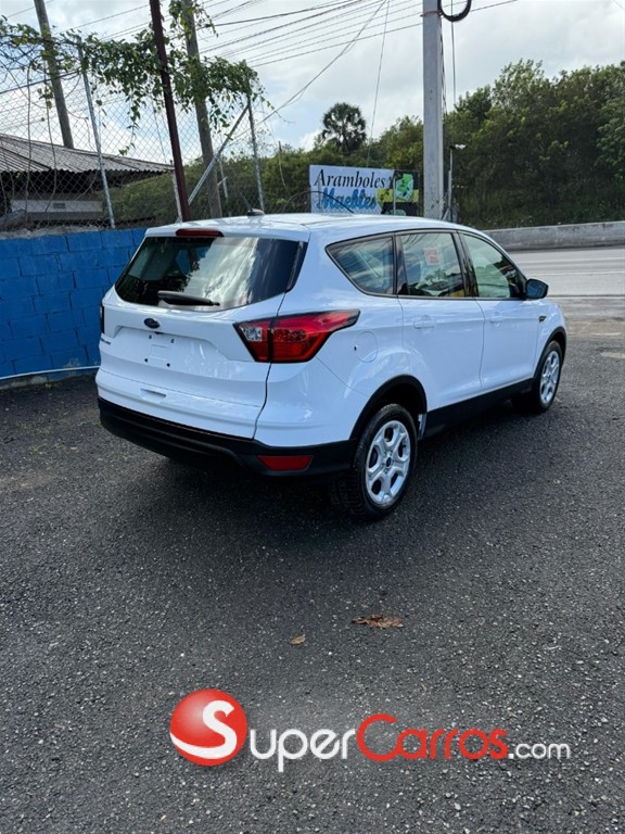 2019 Ford Escape S — foto 10 / 11