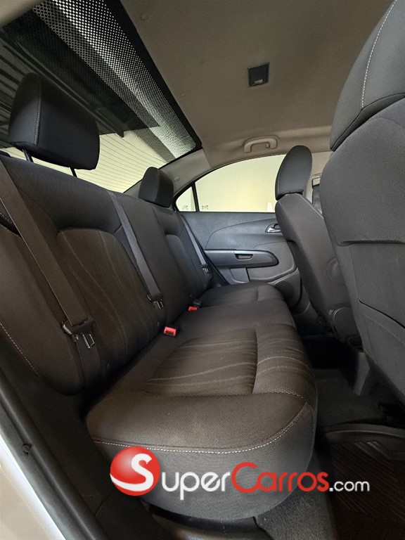 2017 Chevrolet Sonic LT — foto 11 / 11