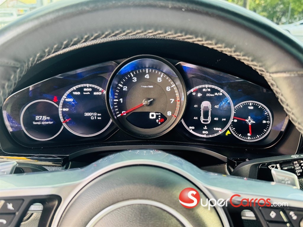 2020 Porsche Cayenne Coupe — foto 11 / 12