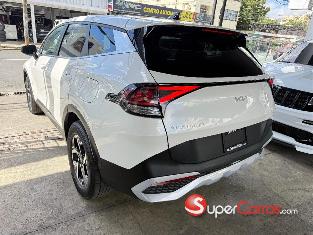 2023 Kia Sportage LX — foto 2 / 9
