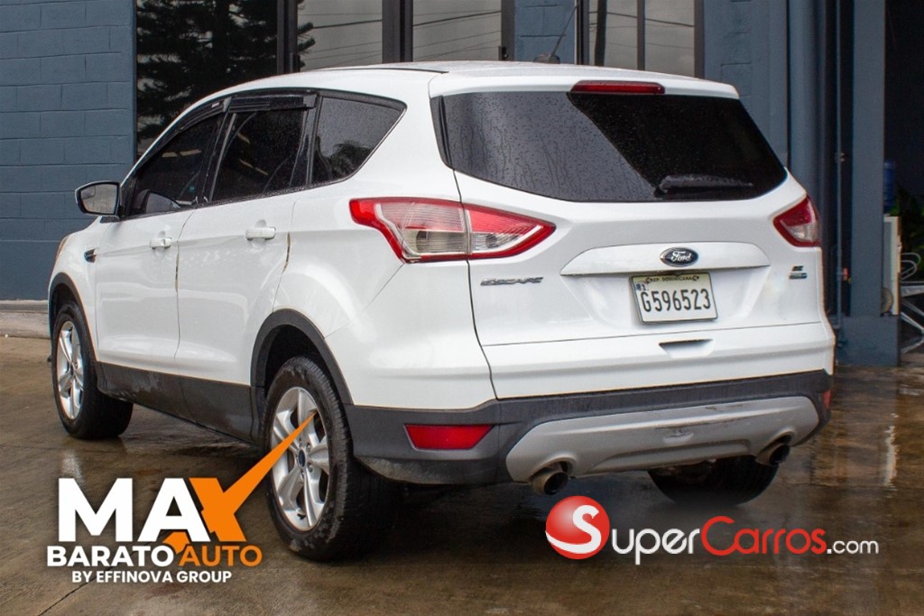 2016 Ford Escape SE — foto 4 / 12