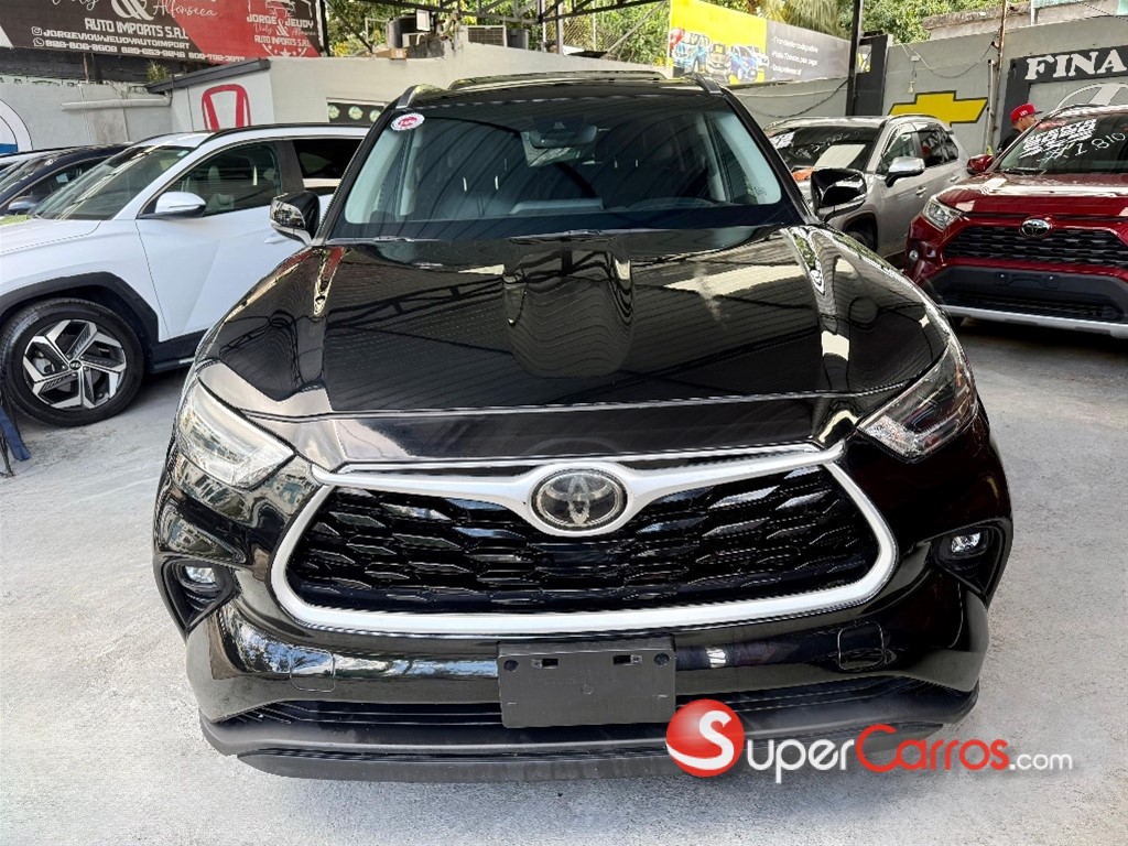 2021 Toyota Highlander XLE — foto 11 / 12