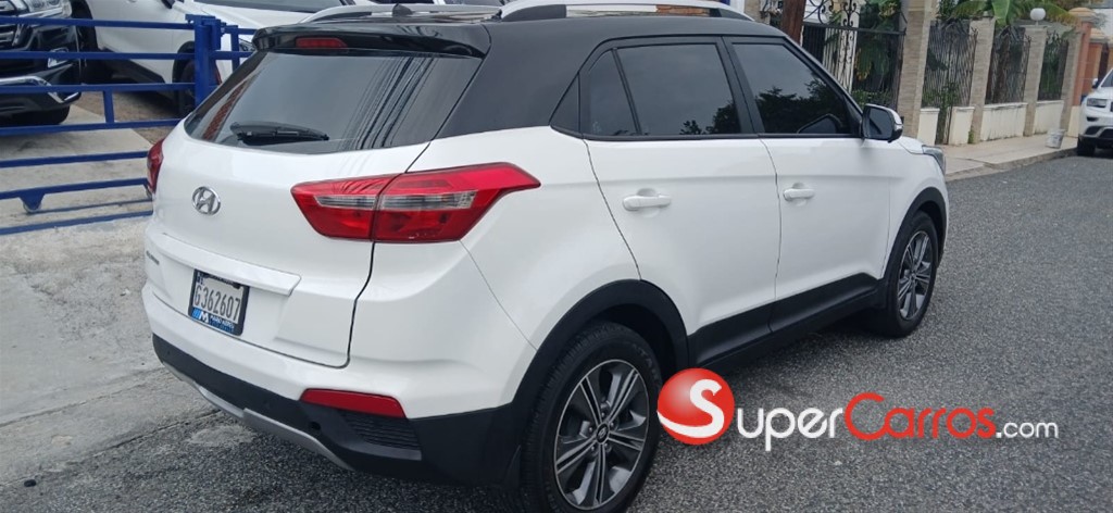 2016 Hyundai Cantus — foto 7 / 10