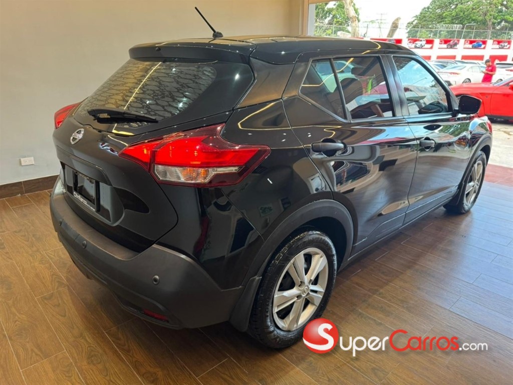 2020 Nissan Kicks — foto 4 / 9