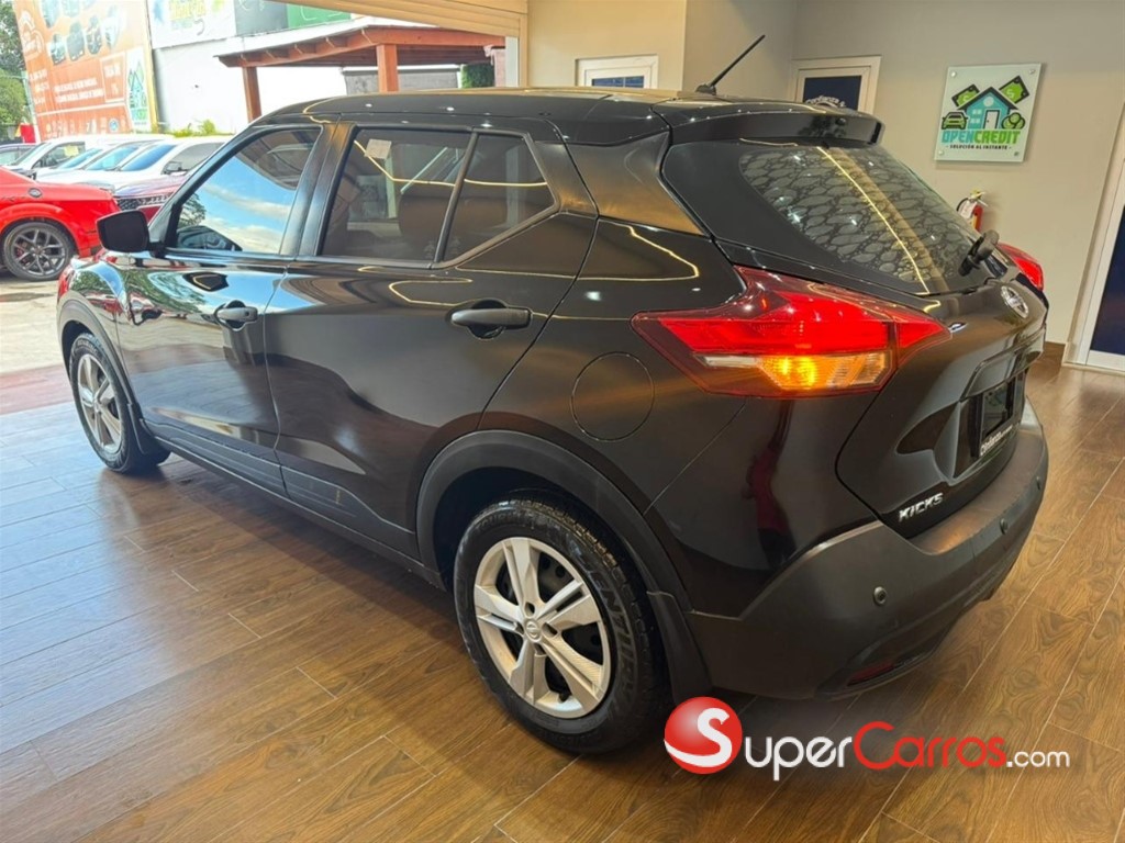 2020 Nissan Kicks — foto 6 / 9