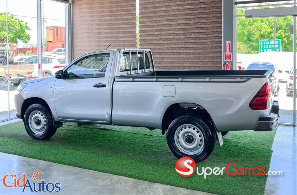 2026 Toyota Hilux — foto 4 / 10