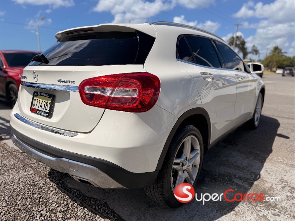 2018 Mercedes-Benz Clase GLA 250 4 Matic — foto 3 / 9