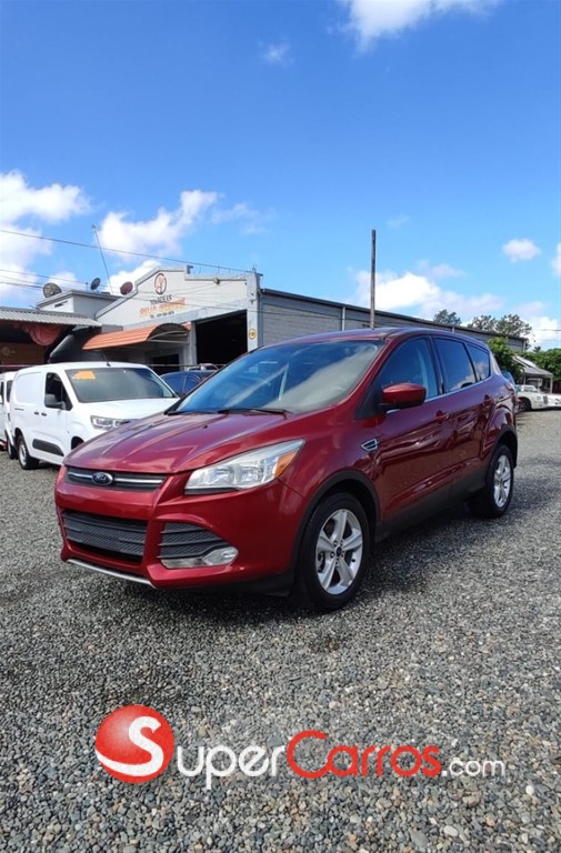 2015 Ford Escape SE — foto 2 / 4