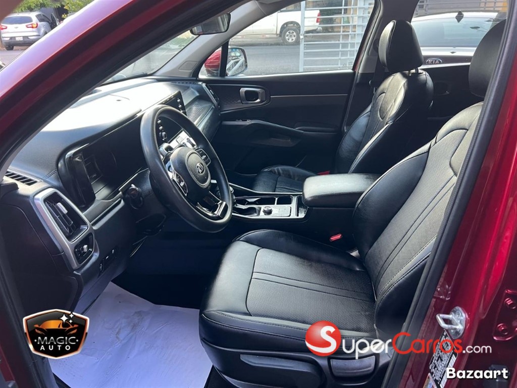 2021 Kia Sorento LX — foto 4 / 11
