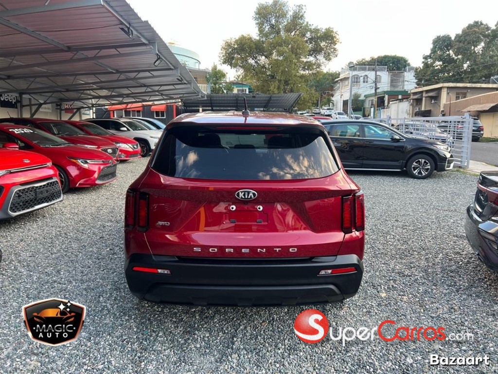 2021 Kia Sorento LX — foto 8 / 11