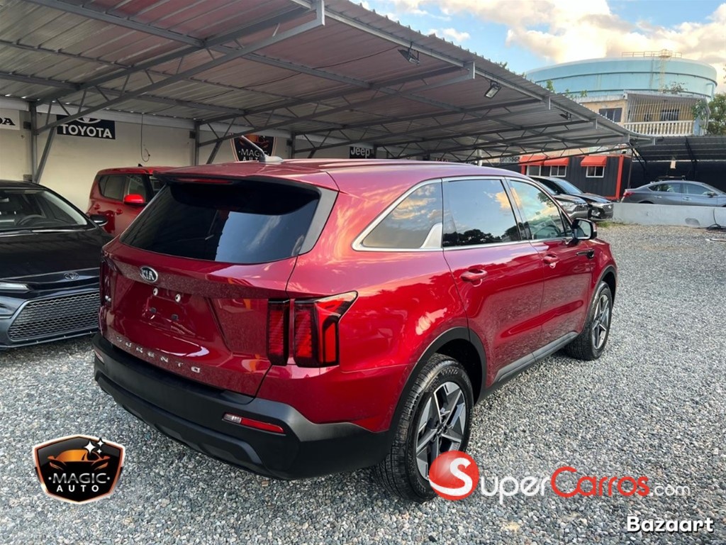 2021 Kia Sorento LX — foto 9 / 11