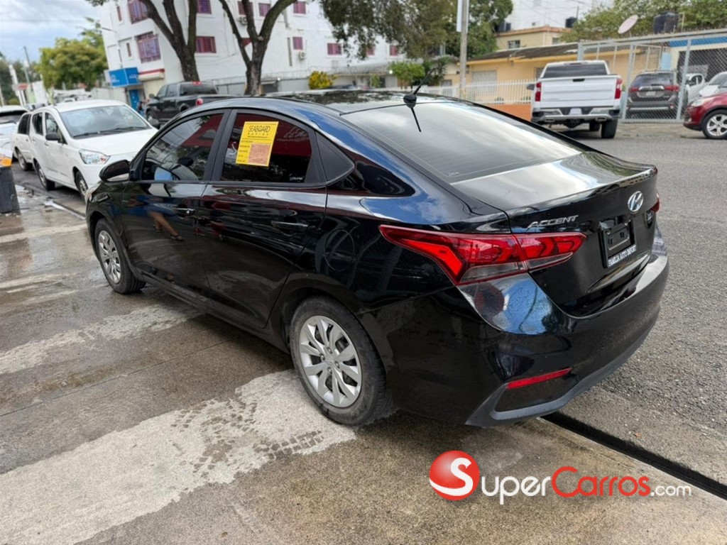 2020 Hyundai Accent SE — foto 5 / 11