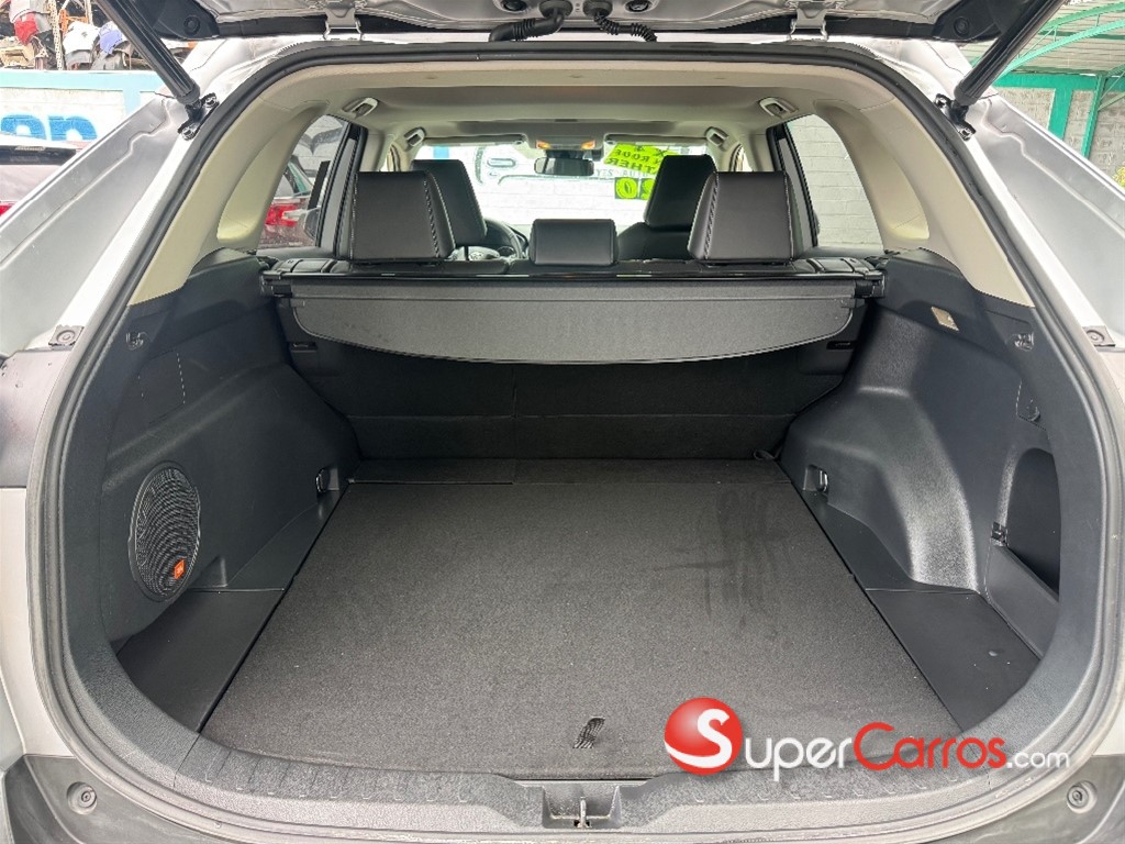 2020 Toyota RAV4 XLE Premium — foto 12 / 12