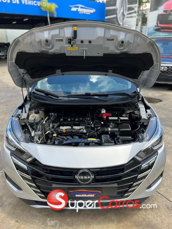 2024 Nissan Versa Sense — foto 6 / 12