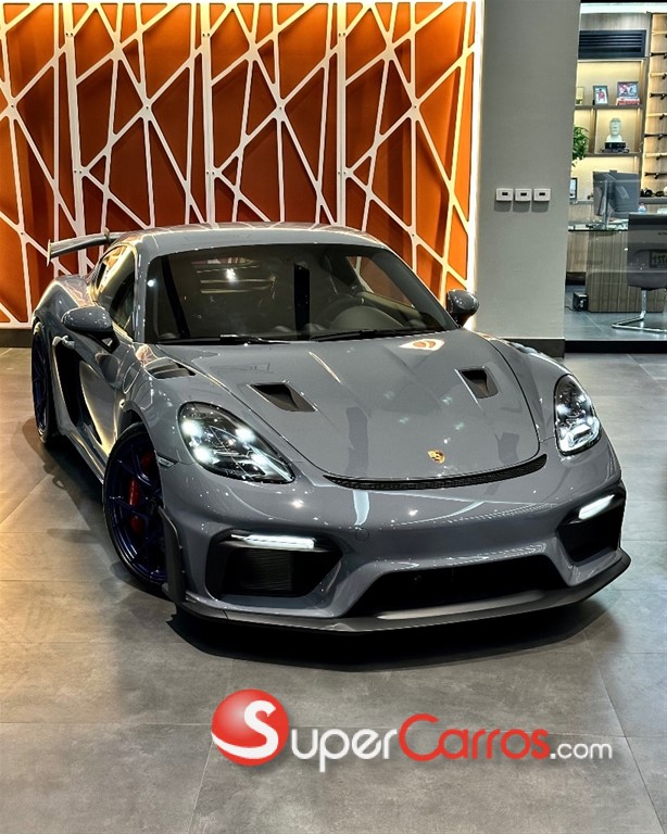 2024 Porsche GT4 RS
