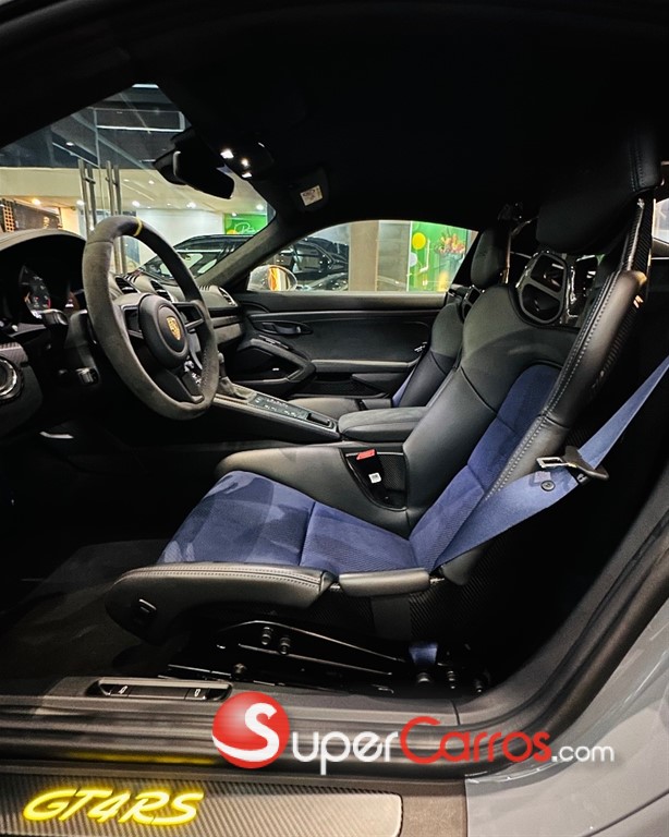 2024 Porsche GT4 RS — foto 6 / 12