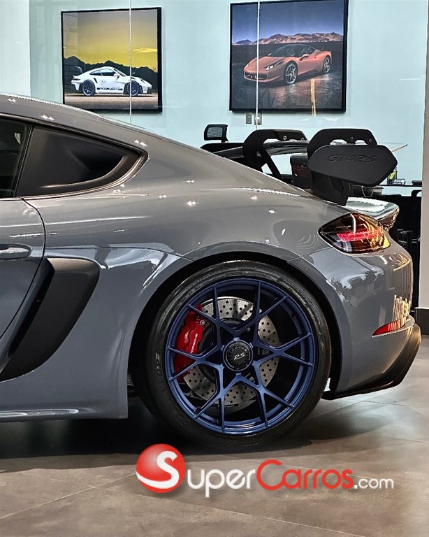2024 Porsche GT4 RS — foto 11 / 12