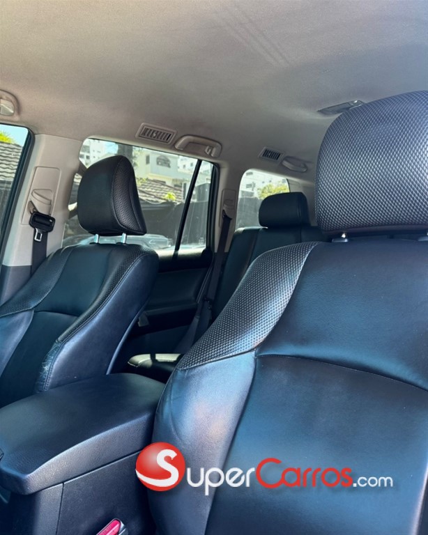 2011 Toyota Land Cruiser Prado VX — foto 7 / 8