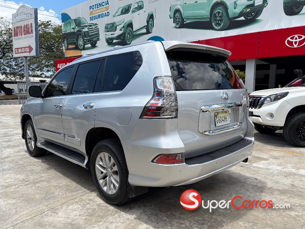 2017 Lexus GX 460 — foto 4 / 12